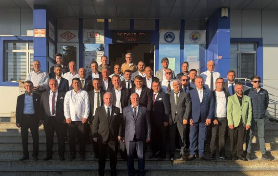BİGA TİCARET BORSASI’NDA ORGAN SEÇİMLERİ TAMAMLANDI: BEYAZ LİSTE GÜVEN TAZELERKEN YENİ MECLİS BELLİ 